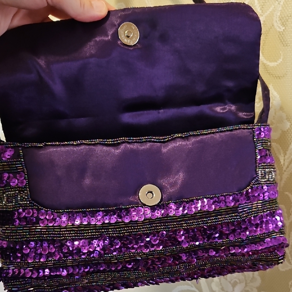 Purple Beaded Bag - Picture 5 of 8